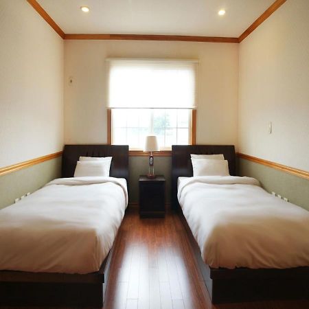 Uts Village Jeju Luaran gambar